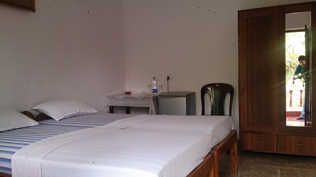Domingos Guest House Baga Chambre photo