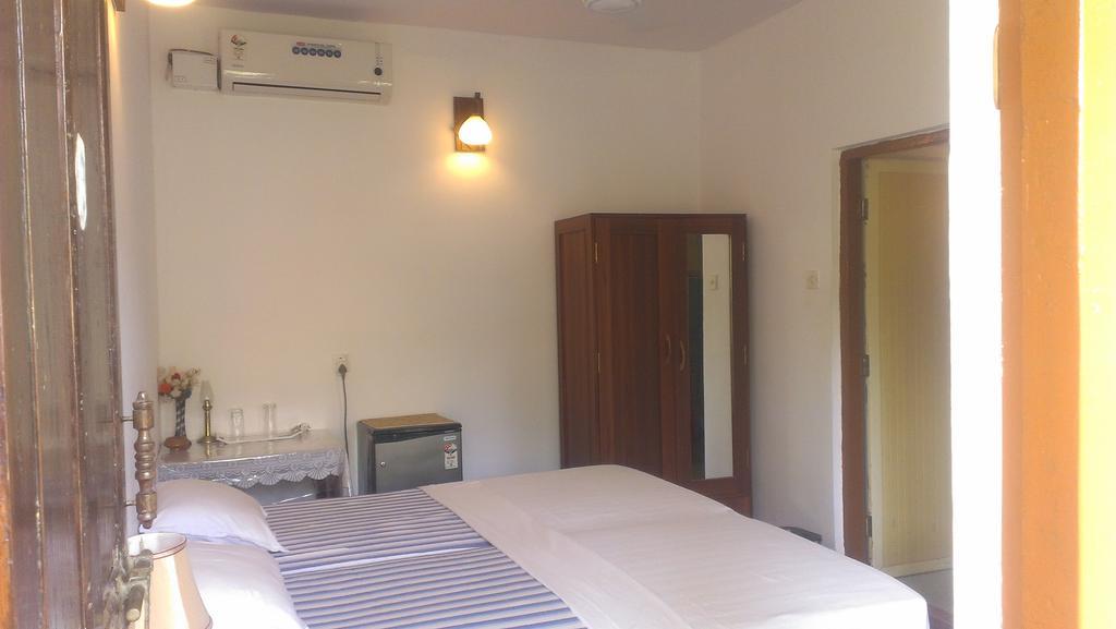Domingos Guest House Baga Extérieur photo